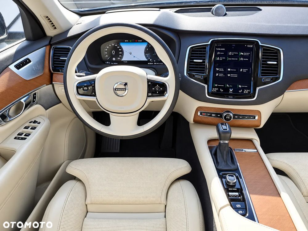 Volvo XC 90 T6 AWD Inscription 7os - 13