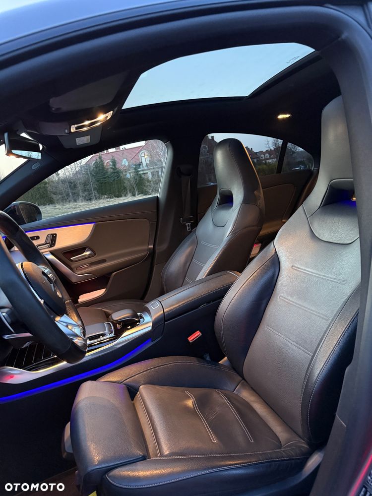 Mercedes-Benz CLA - 10