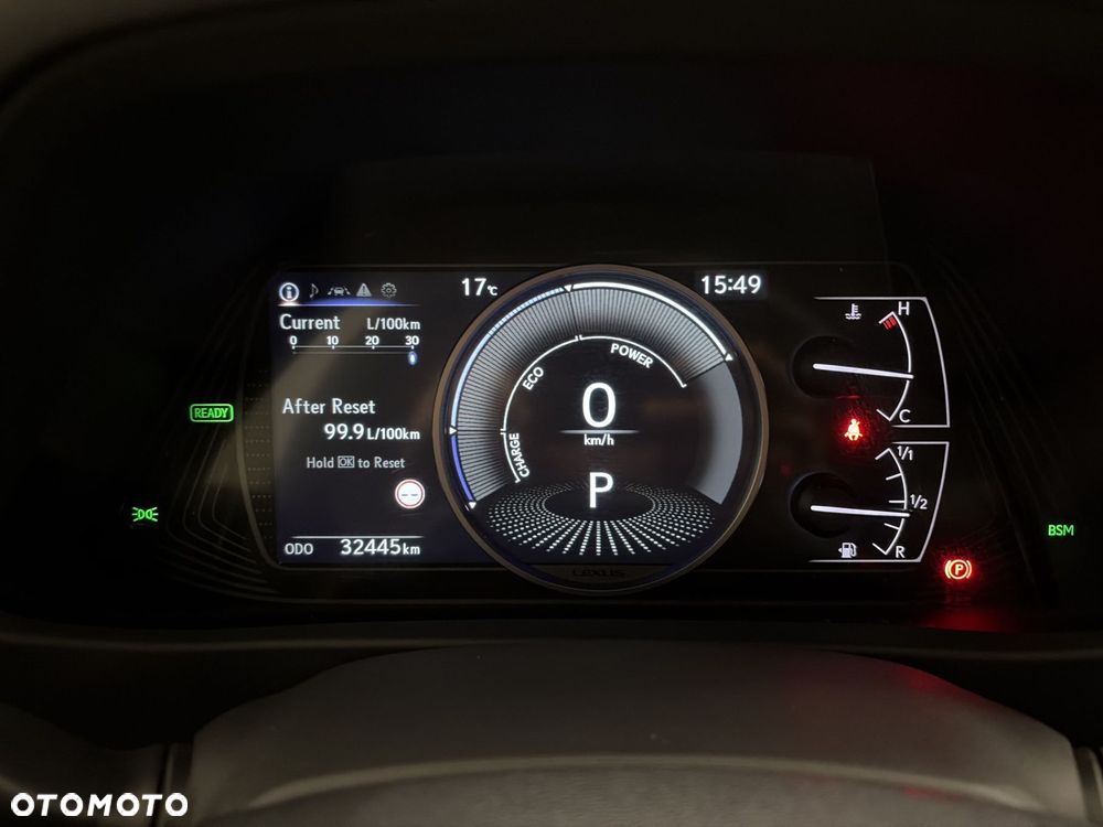 Lexus UX - 22