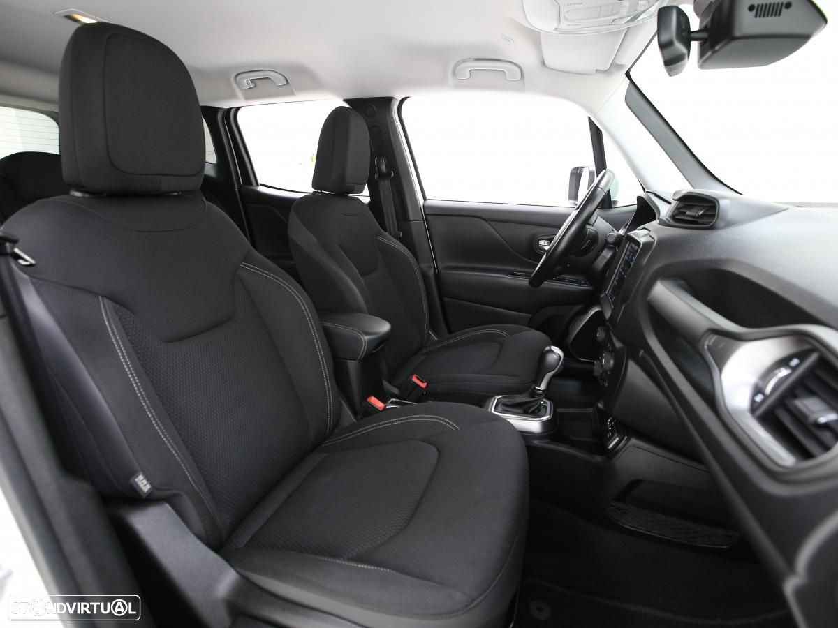 Jeep Renegade - 12