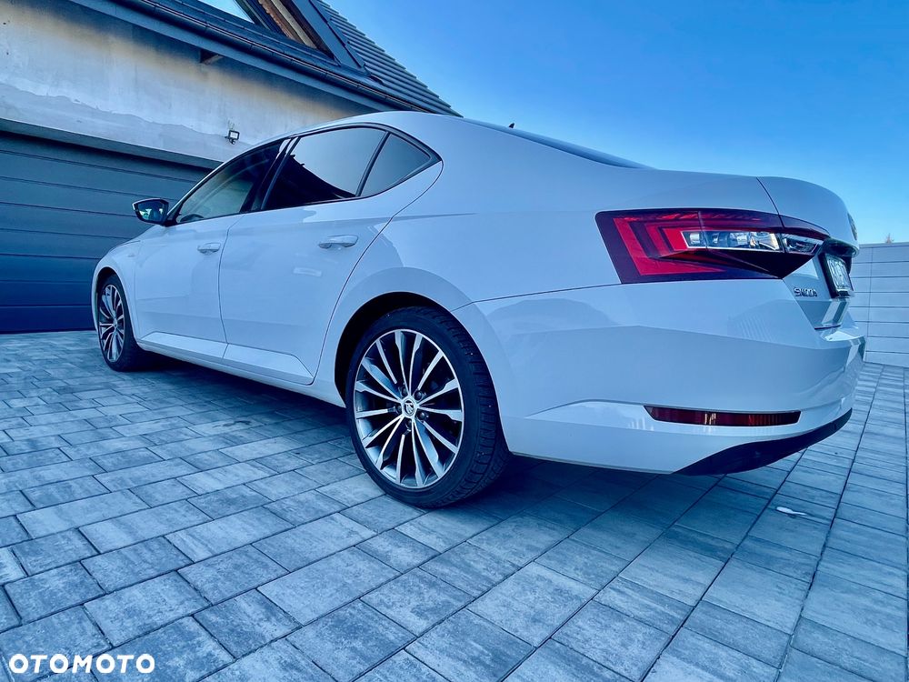 Skoda Superb 2.0 TDI L&K DSG - 13
