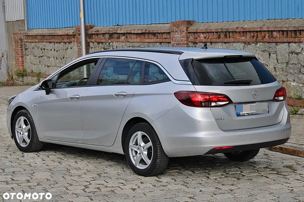 Opel Astra - 6