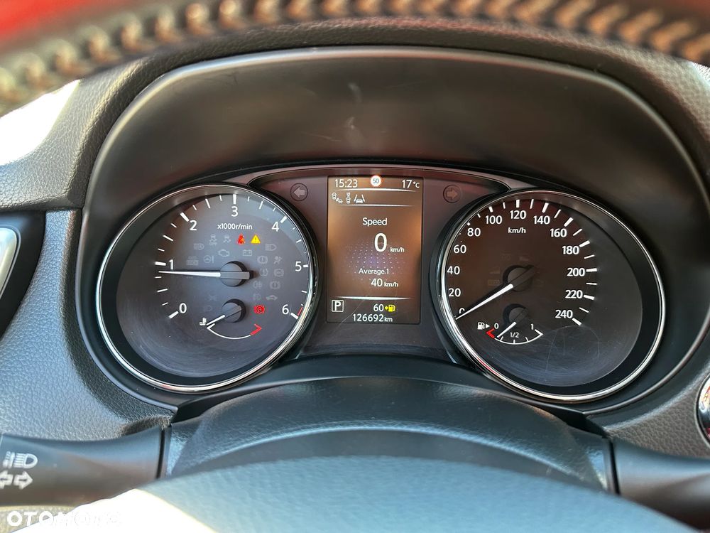 Nissan Qashqai - 9