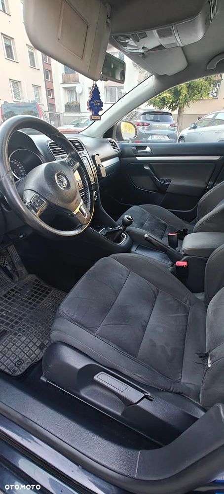 Volkswagen Golf 1.6 TDI Highline - 10