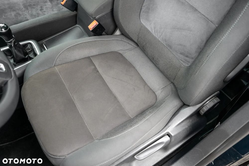 Volkswagen Tiguan 2.0 TDI DPF 4Motion BlueMotion Technology Track & Style Lounge - 14