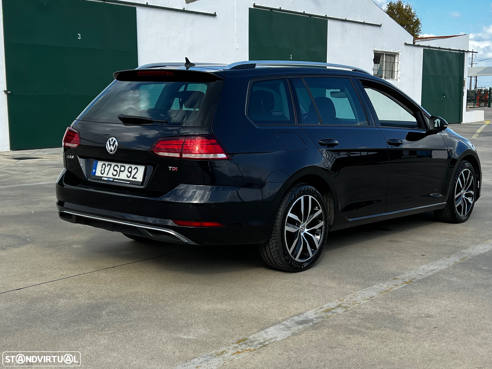 VW Golf Variant 1.6 TDI Highline - 4