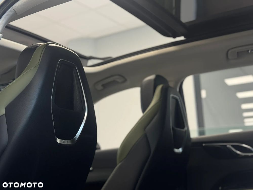 Hongqi HS3 1.5T FWD - 10