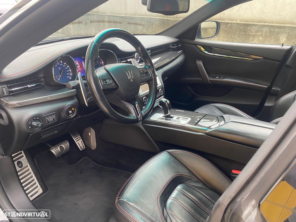 Maserati Quattroporte 3.0 V6 - 12