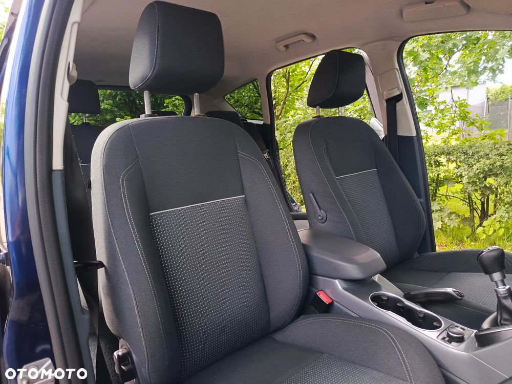 Ford C-MAX - 30