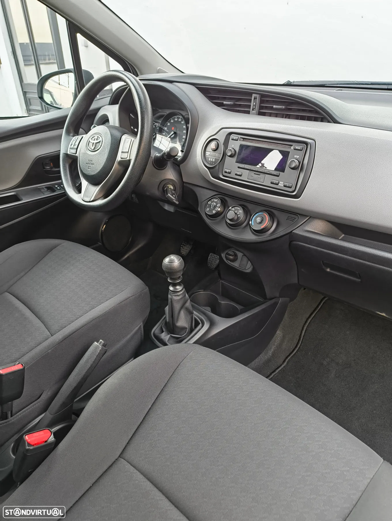 Toyota Yaris 1.4 D-4D ACtive+AC - 7