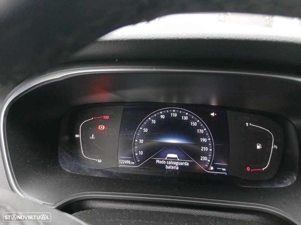 Renault Mégane Sport Tourer 1.5 Blue dCi Equilibre - 6