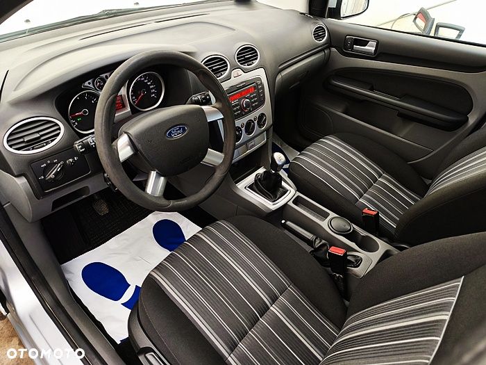 Ford Focus - 22