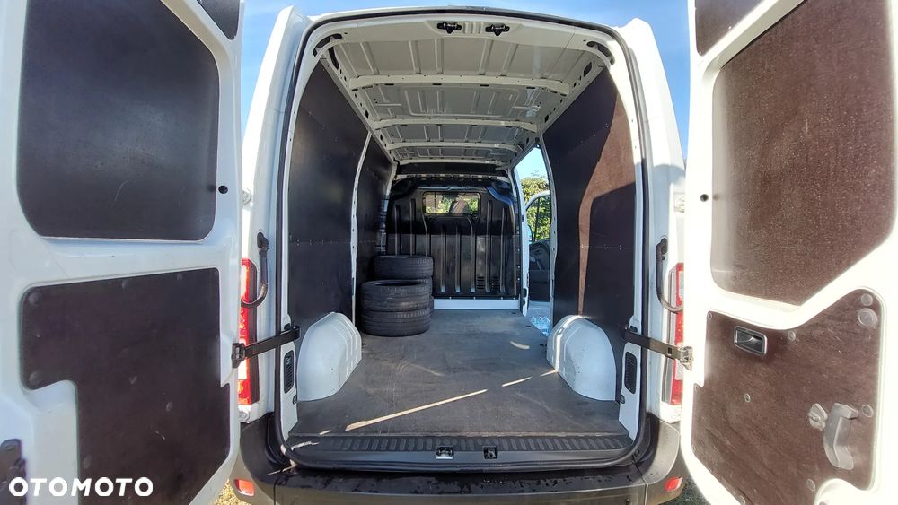 Renault Master - 24