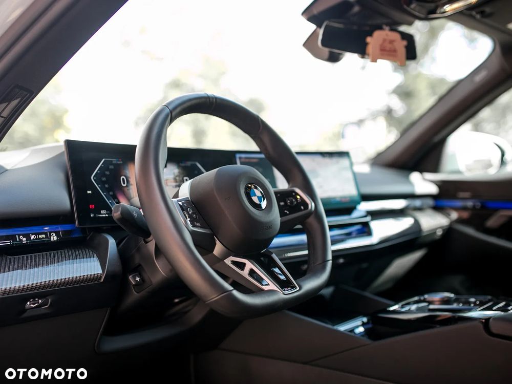 BMW Seria 5 - 37