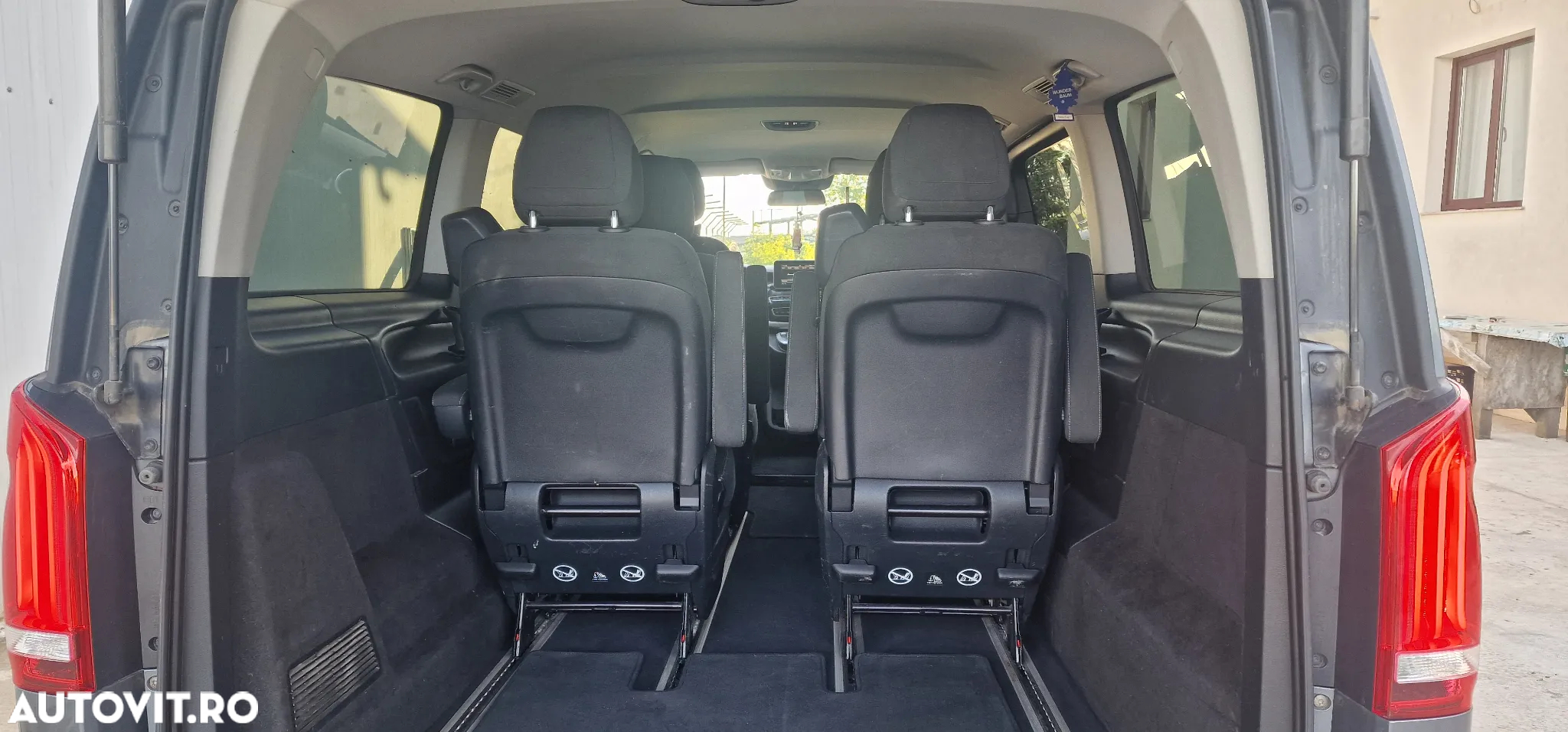 Mercedes-Benz V 220 (BlueTEC) d lang 7G-TRONIC Edition - 11
