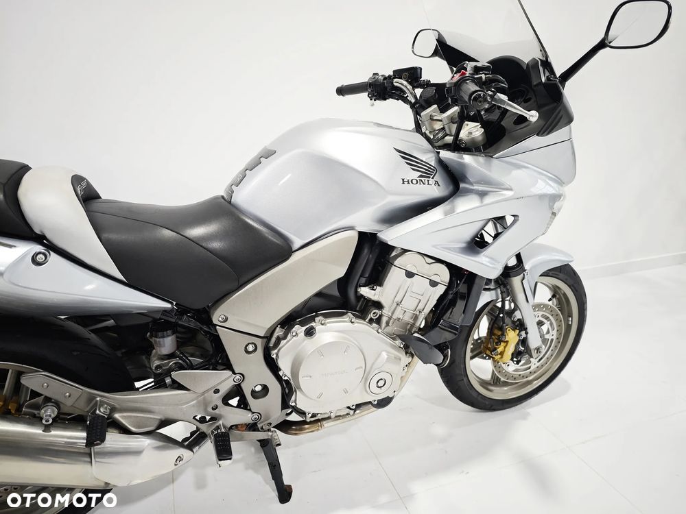Honda CBF - 9