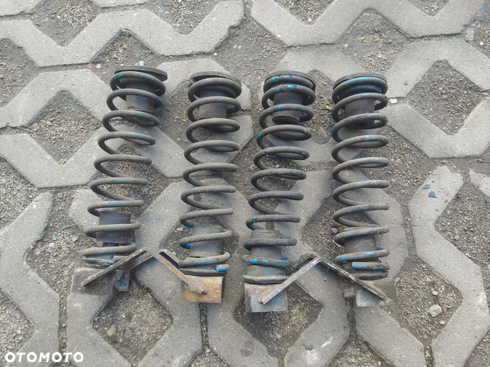 Fiat Ducato 1 1981-1994 J5 C25 Kamper Komplet Sprężyn Dodatkowe Sprężyny Tył Tylne Rarytas - 7