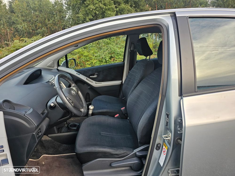 Toyota Yaris 1.4 D-4D Rock In Rio 08 - 10