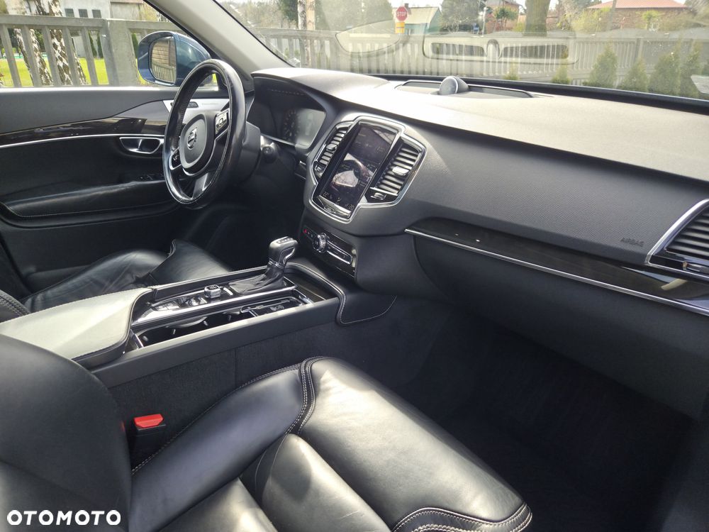 Volvo XC 90 B5 D AWD Geartronic Inscription - 16