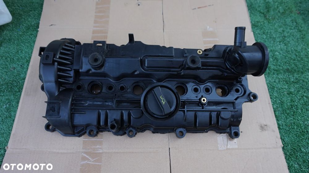 Mazda  3 6 GJ CX5 pokrywa zaworow 2.2D   Skyactive SH0110221 SH01 10 221 - 1