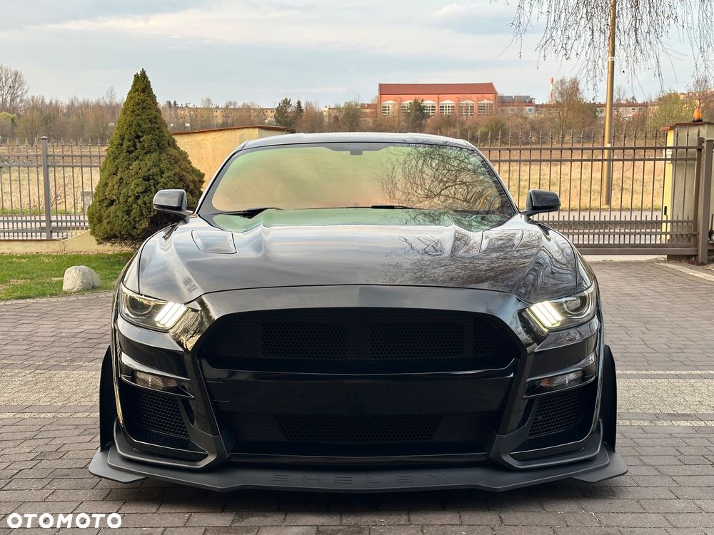 Ford Mustang 5.0 V8 GT - 2