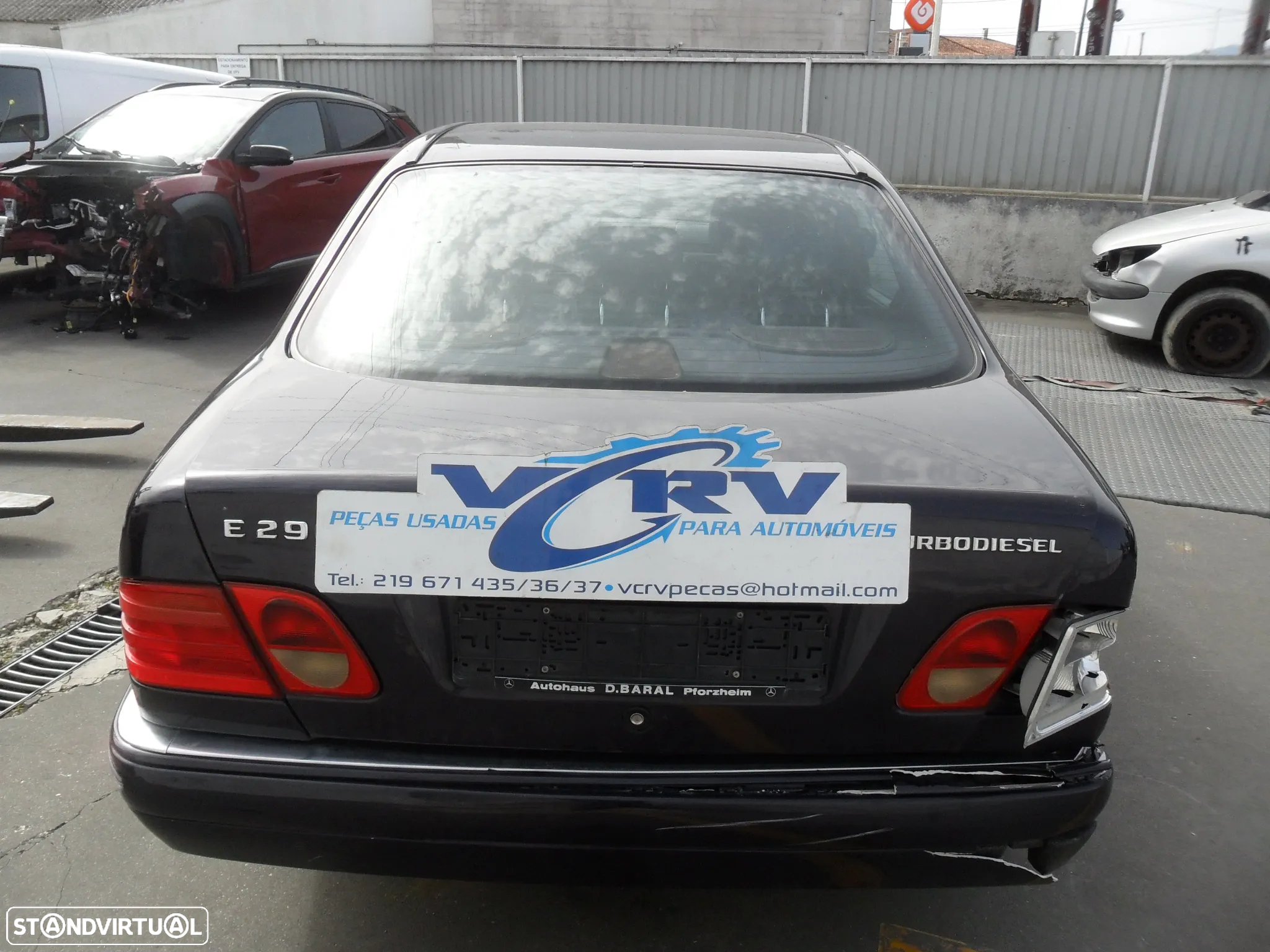 Mercedes E210 (1995-1999) - Viatura para peças - 3