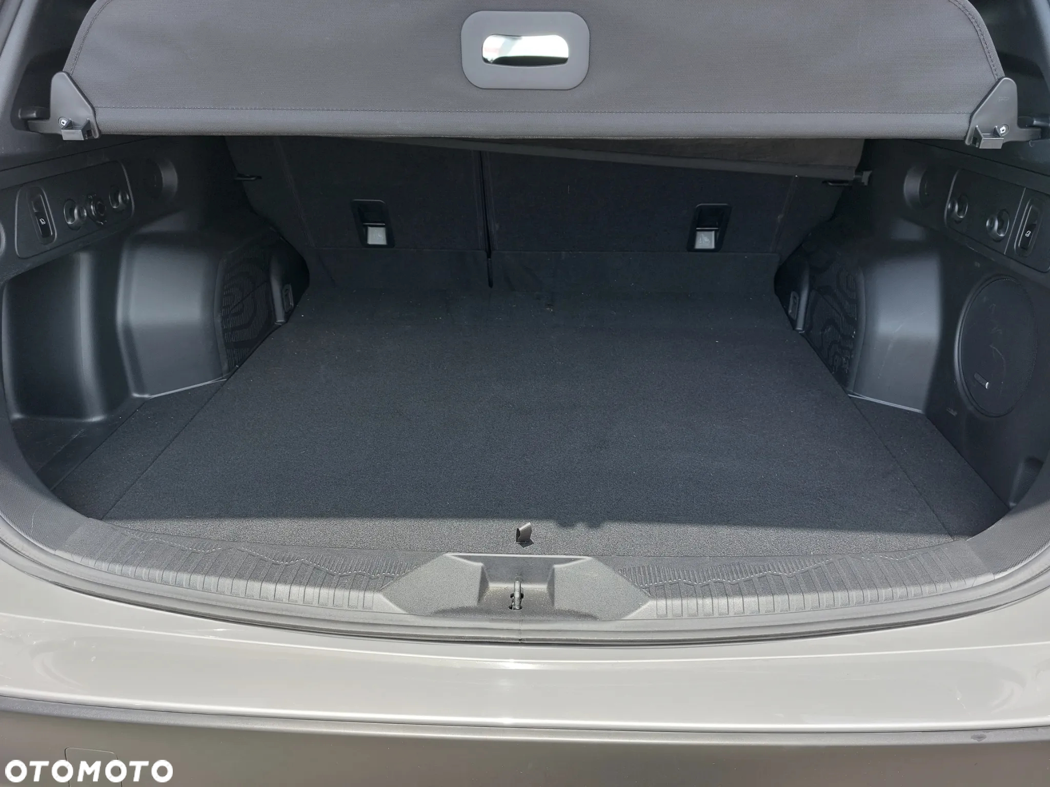 Subaru Forester 2.0i-L Platinum (EyeSight) Lineartronic - 23