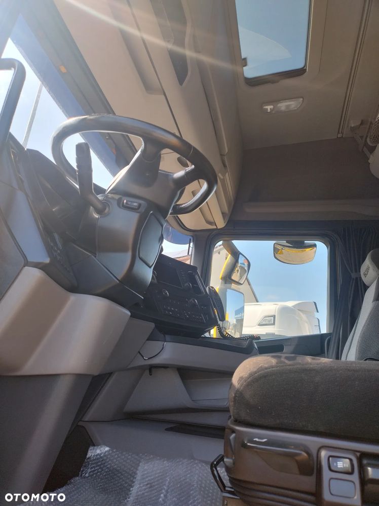 Scania R450 A4x2 STANDARD/ ACC/LDW - 18