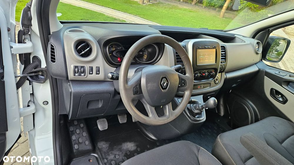 Renault Trafic 1,6 120KM BezAdblue L2 Długi Nawi Kamera Parktronik Hak - 12