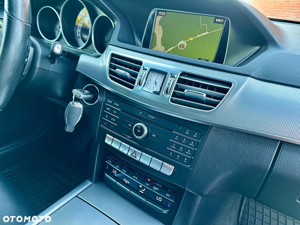 Mercedes-Benz Klasa E 220 BlueTEC 9G-TRONIC Avantgarde - 15