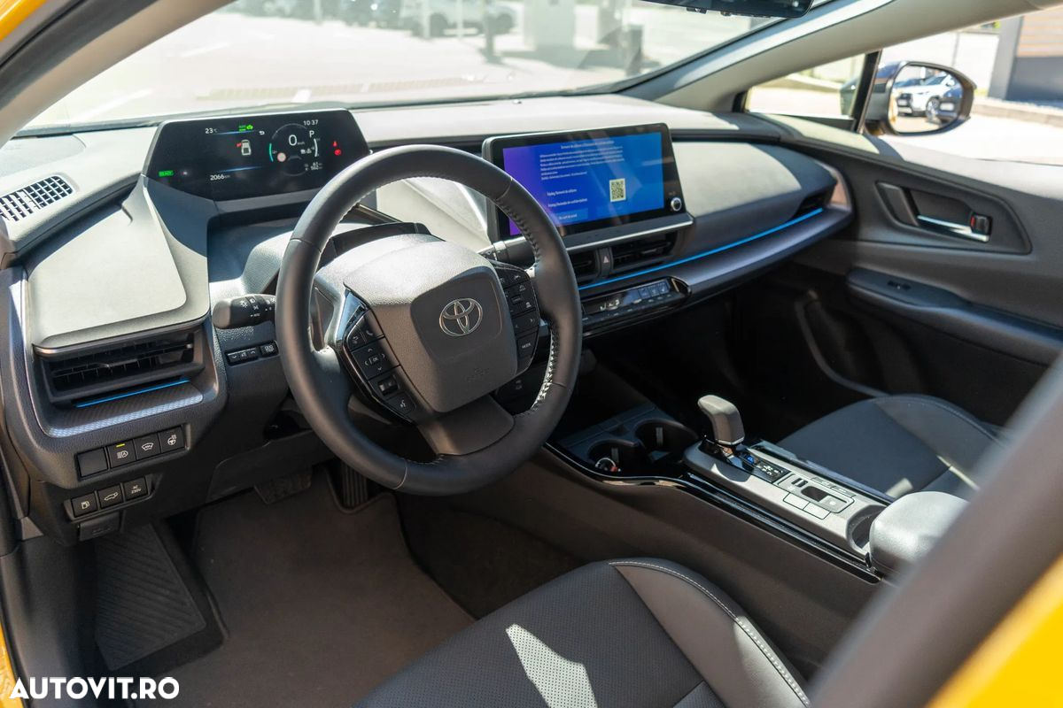 Toyota Prius - 12