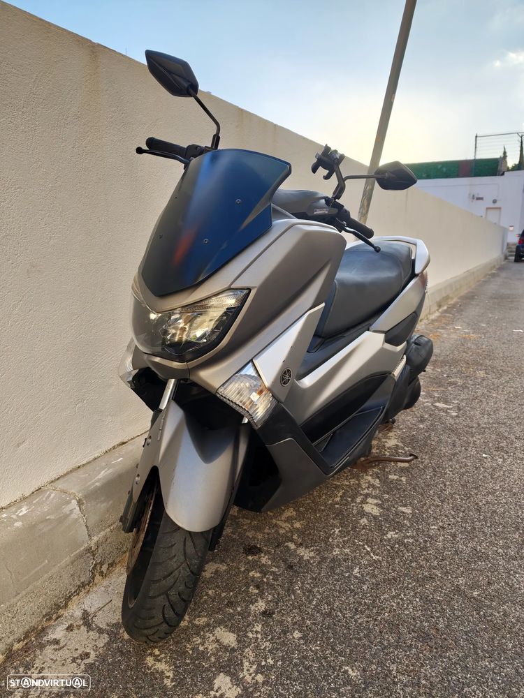 Yamaha NMAX - 7