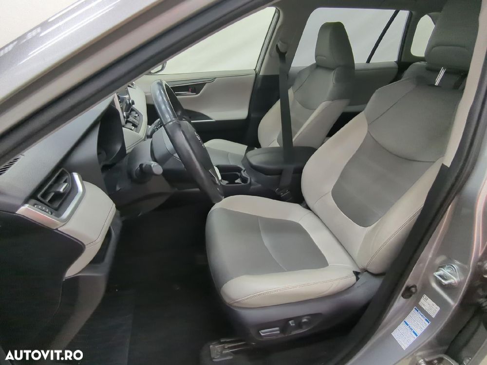 Toyota RAV4 2.5 4x4 Lounge - 5