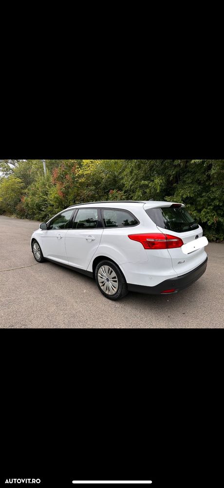 Ford Focus 2.0 TDCI DPF Aut. Titanium - 4