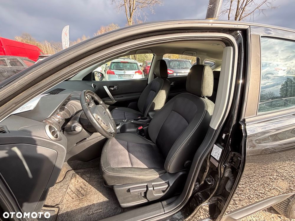 Nissan Qashqai 2.0 4x4 Tekna - 15
