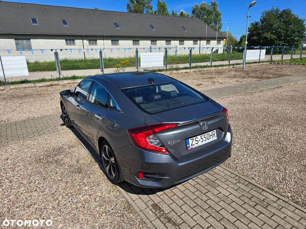 Honda Civic 1.5 T Executive CVT - 9