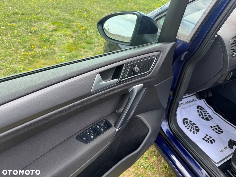 Volkswagen Golf Sportsvan 1.5 TSI ACT OPF DSG Comfortline - 23