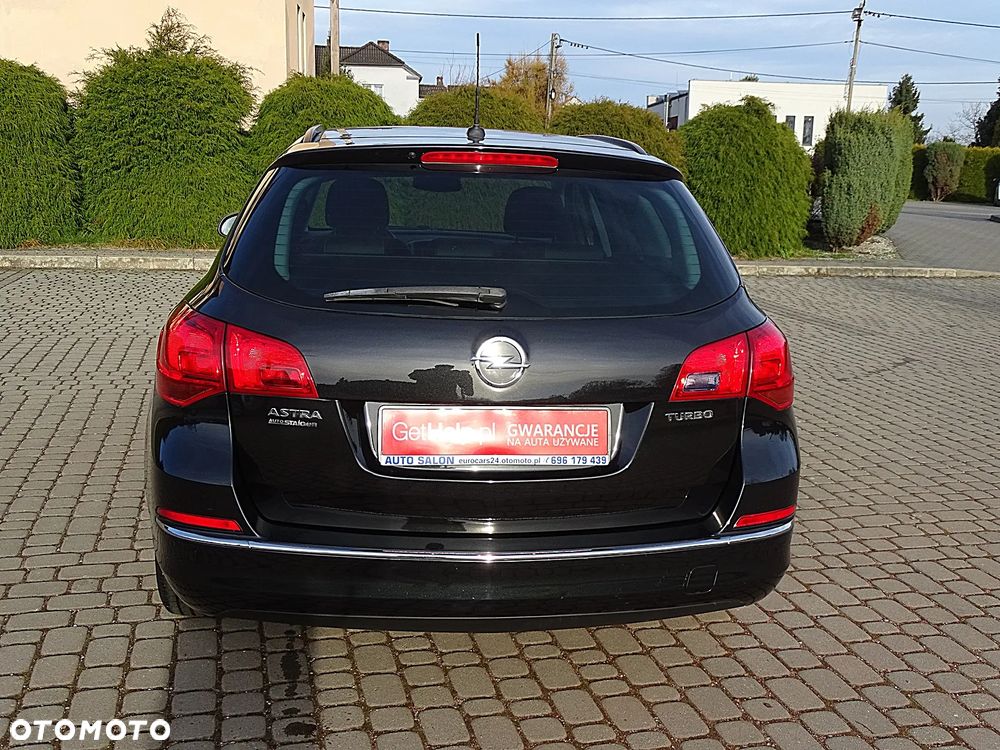 Opel Astra 1.4 Turbo Cosmo - 13