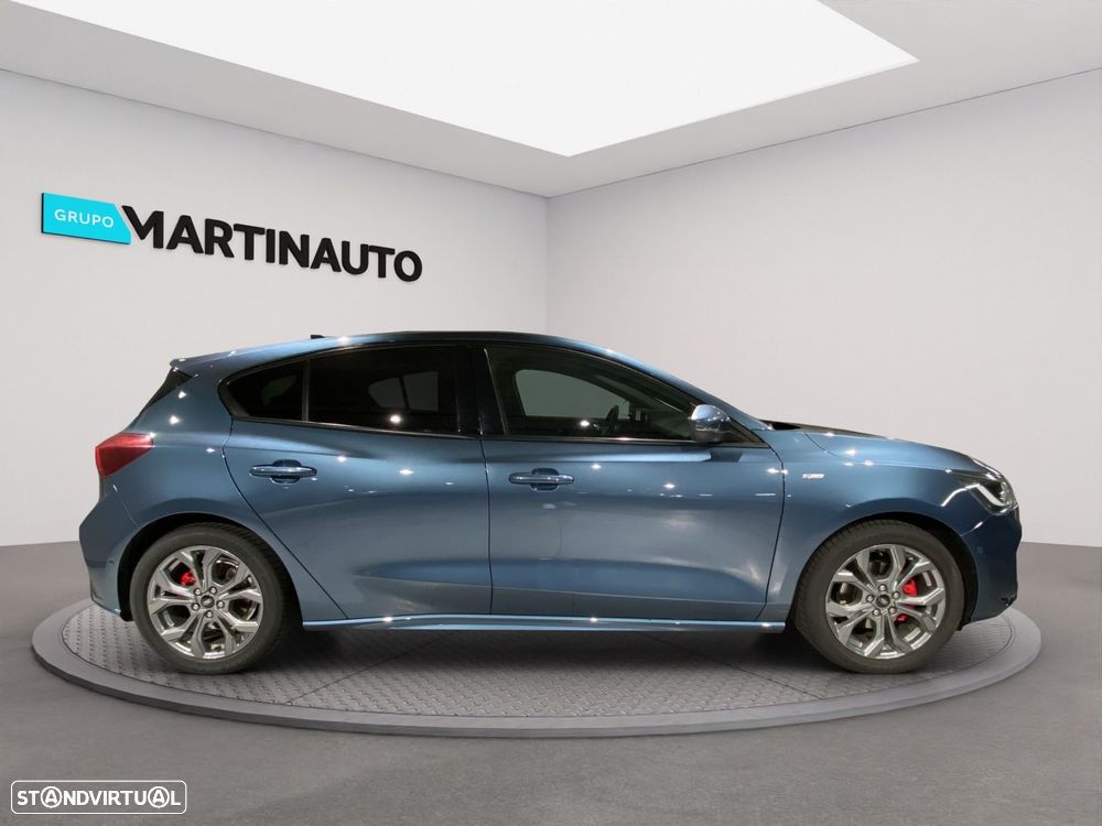 Ford Focus 1.0 EcoBoost MHEV ST-Line - 4