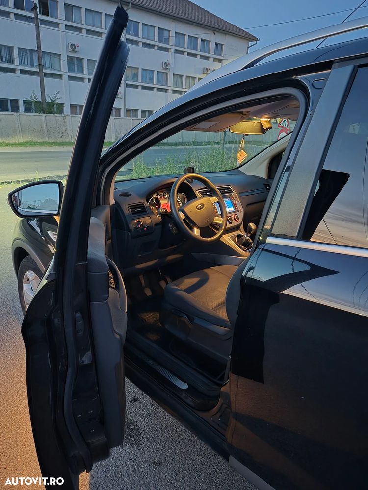 Ford Kuga 2.0L TDCi DPF Titanium - 11