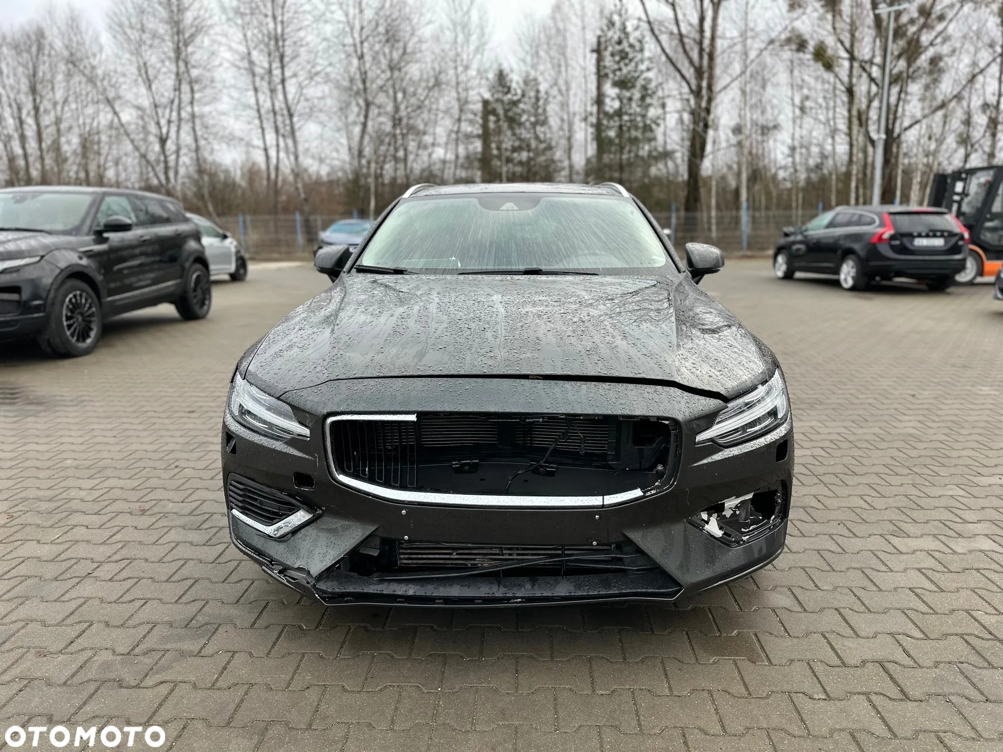 Volvo V60 T6 AWD Plug-In Hybrid Inscription - 2
