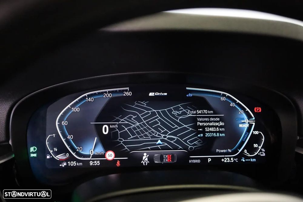 BMW 530 e Pack Desportivo M - 25
