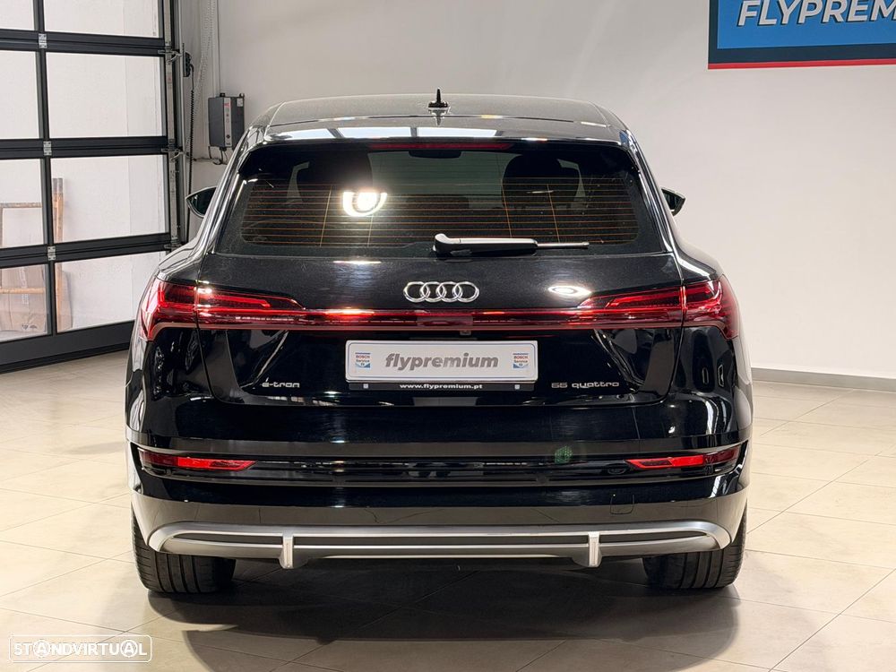 Audi e-tron 55 quattro S line - 5