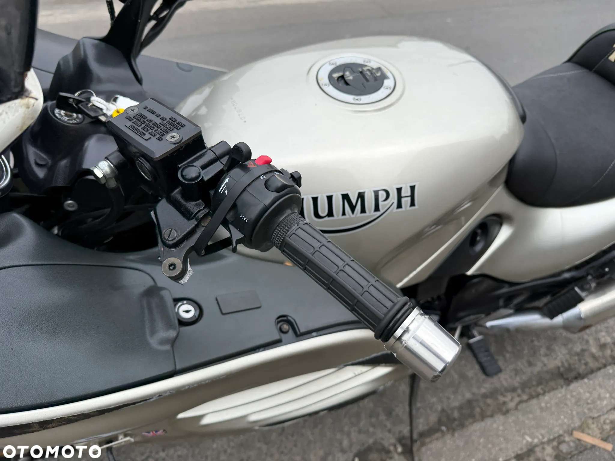 Triumph Trophy - 22