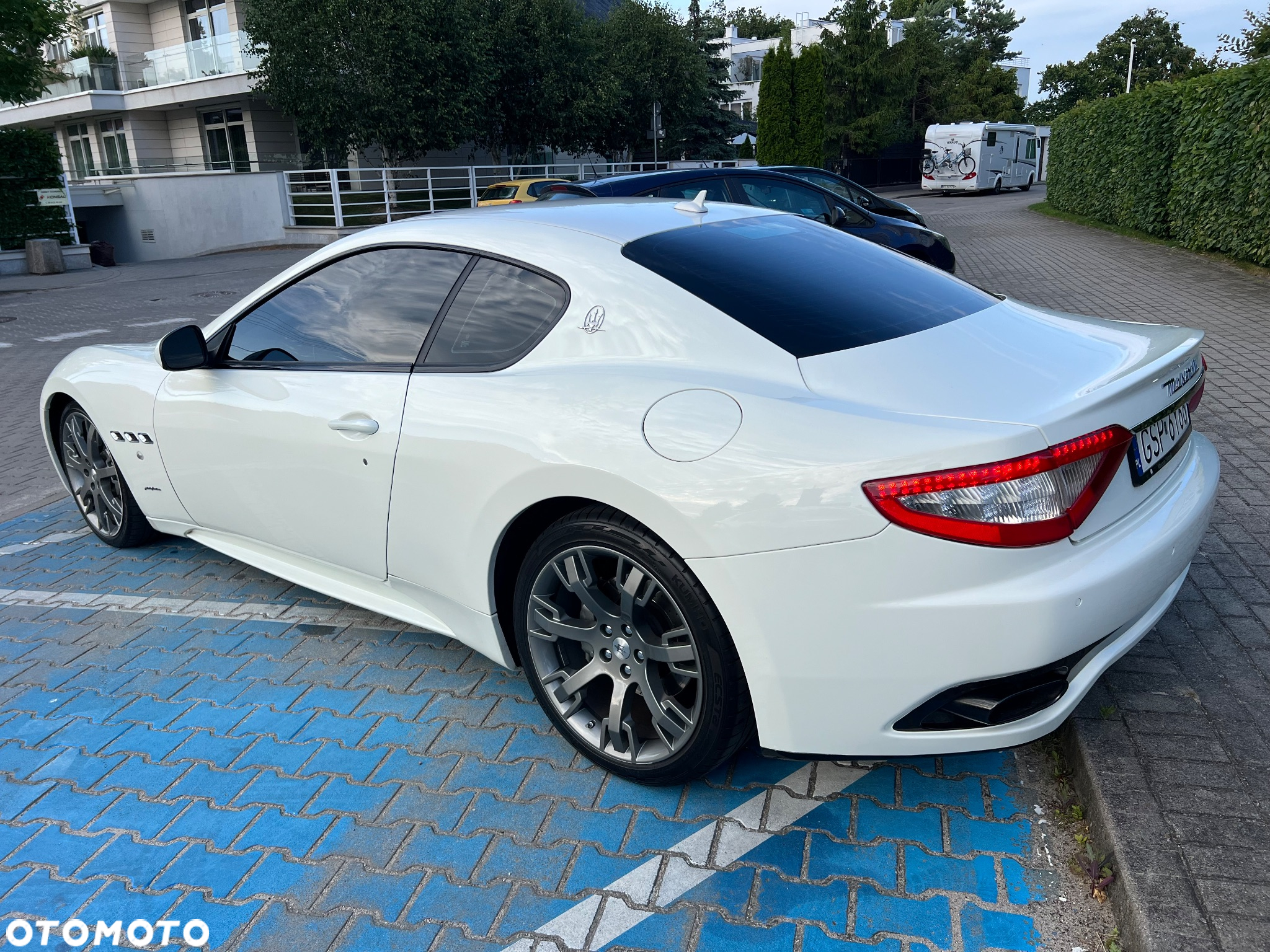 Maserati GranTurismo S Automatik - 3