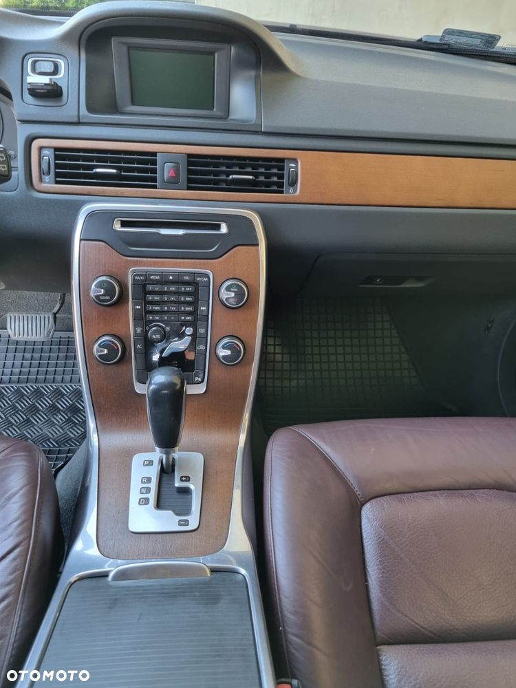 Volvo V70 - 4