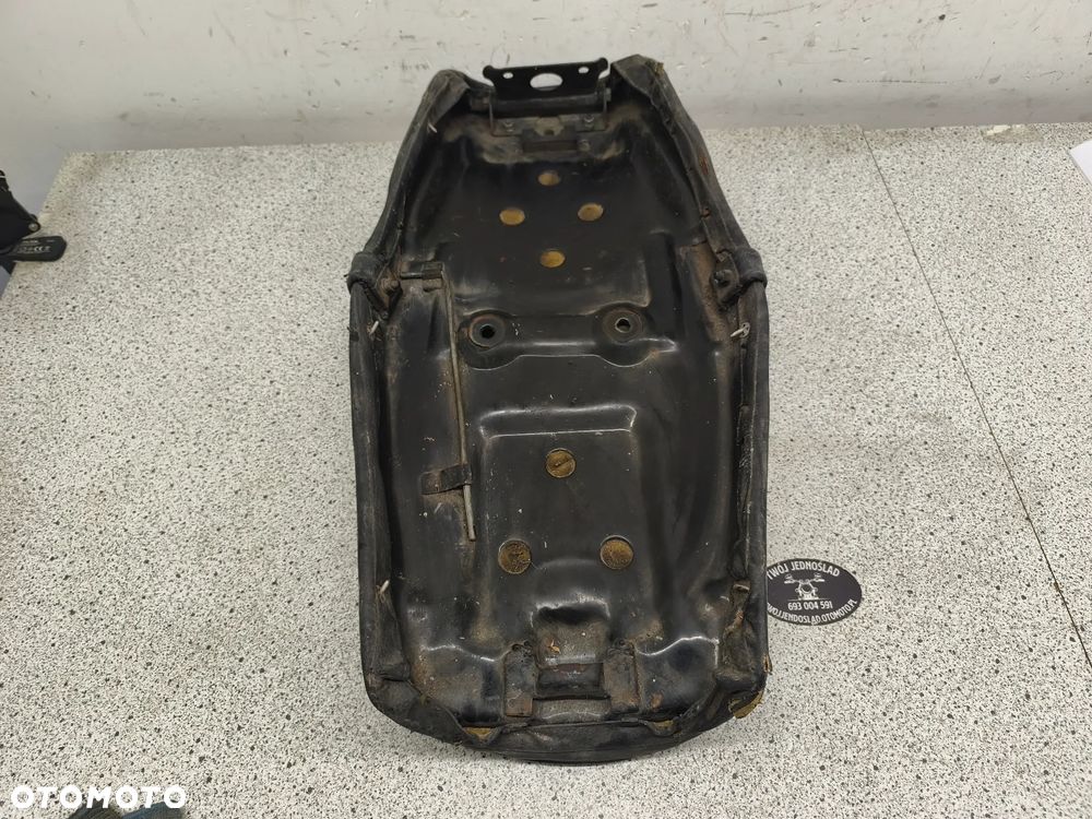 Kanapa, fotel, siedzenie Honda CB125 CB 125 CL 175 CL175 - 13