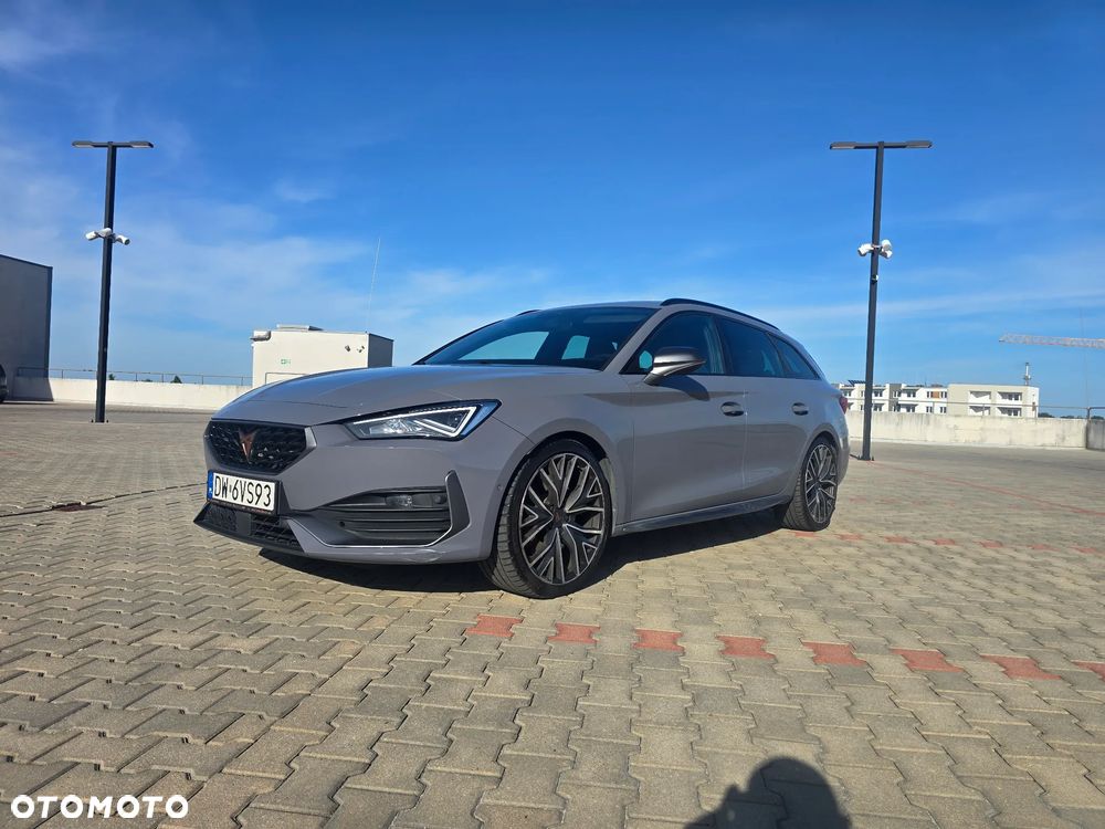 Cupra Leon 2.0 TSI VZ DSG - 4