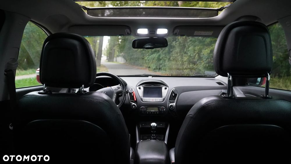 Hyundai ix35 2.0 CRDi Premium 4WD - 24