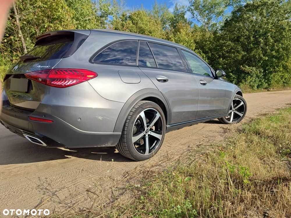 Mercedes-Benz Klasa C 200 4MATIC 9G-TRONIC - 13
